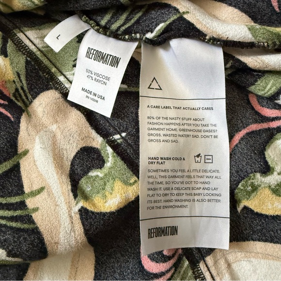 REFORMATION Marita Wrap Dress in Parrot Print Size Large - Picture 12 of 14